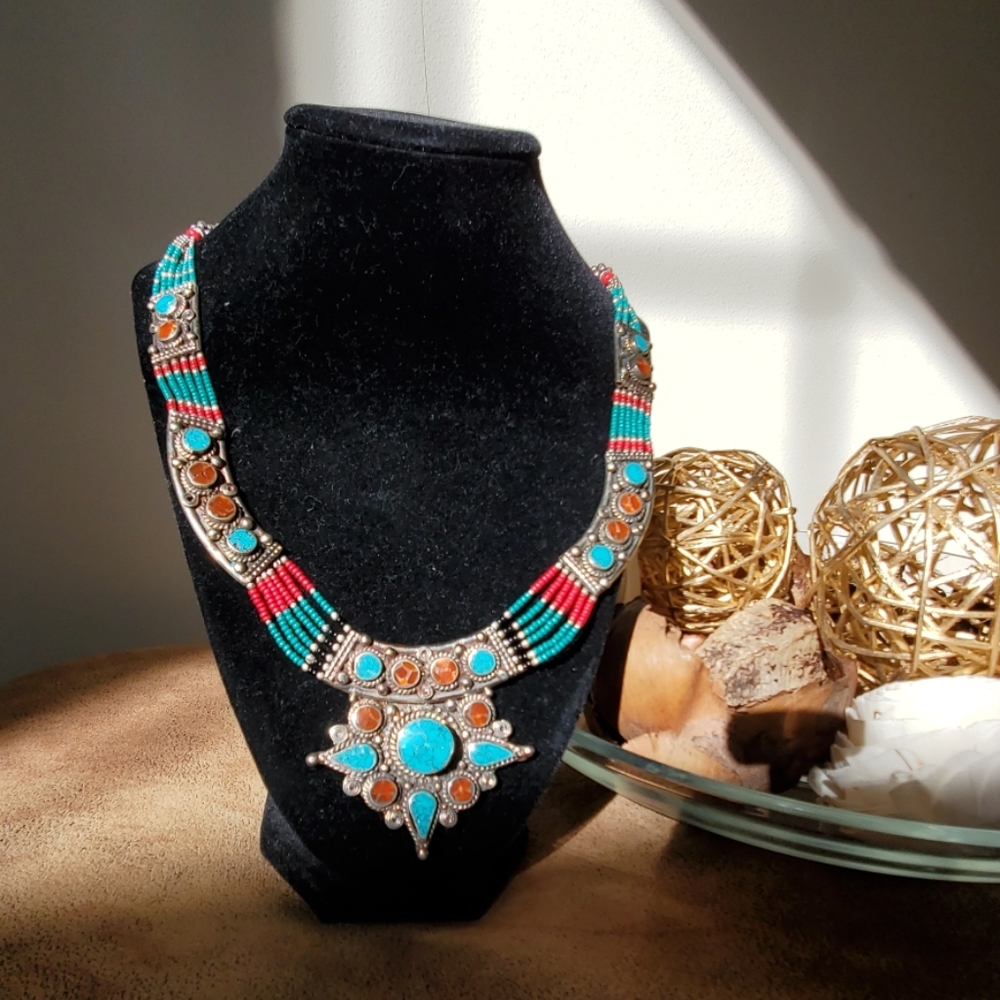 SOUTHWESTERN NECKLACE /BRACELET SET